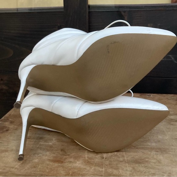 NEW Steve Madden Boots Snow booties heals puffer Cloak size 8 winter white - Picture 10 of 10